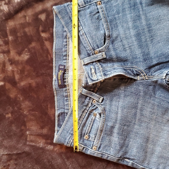 Levi Jeans - Picture 1 of 9